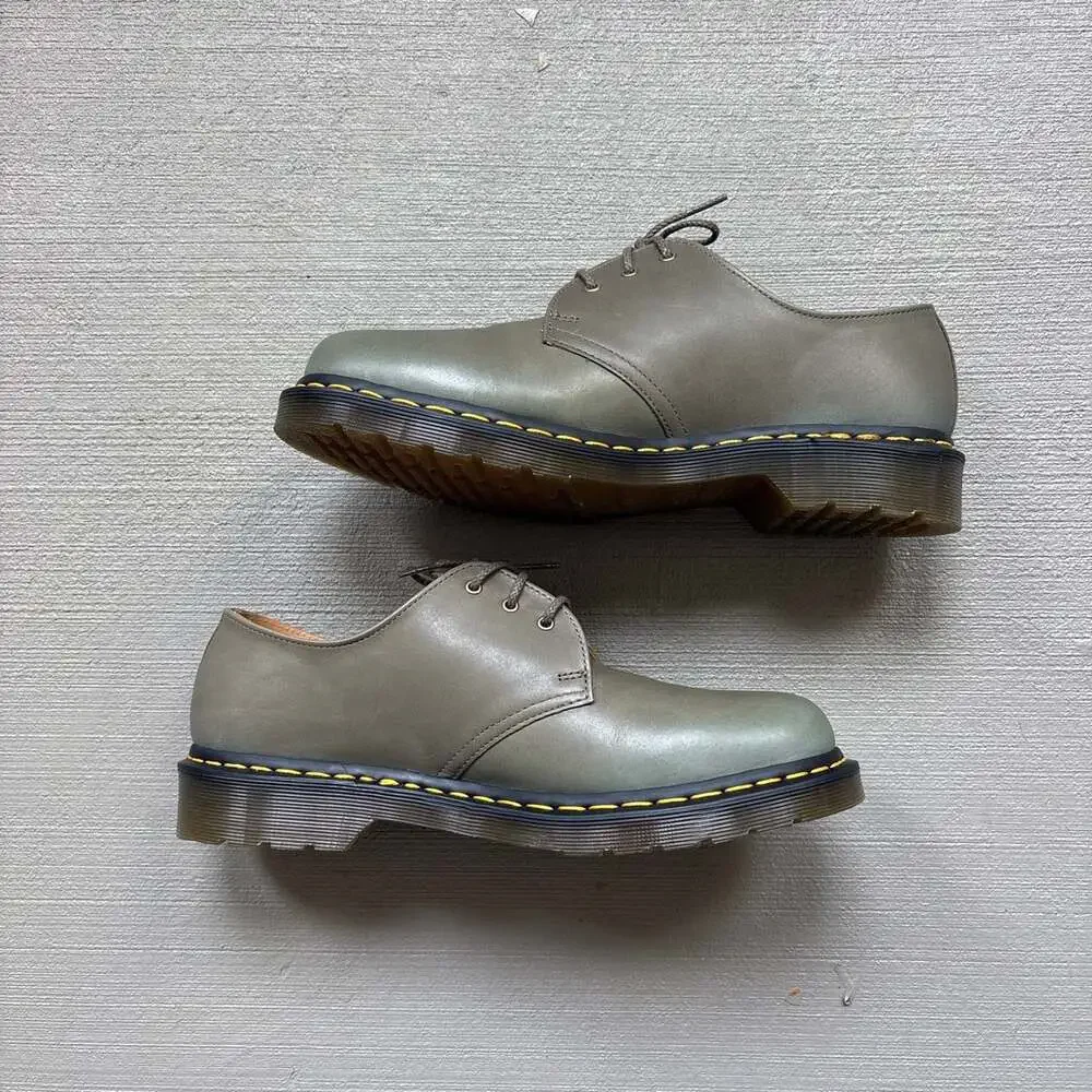 Dr. Martens classic dr
